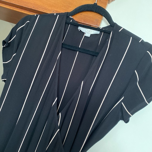 Loft Wrap Dress - Picture 4 of 4